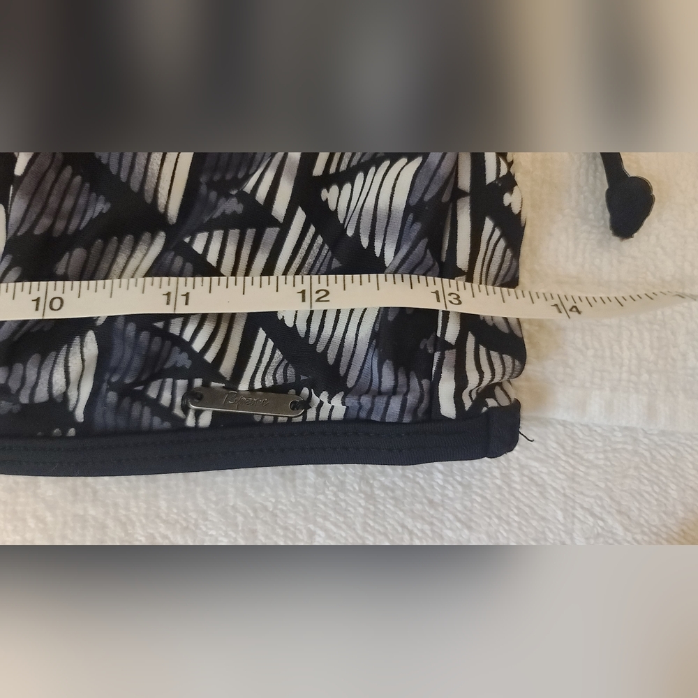Ripzone Black&White Geometric Bikini Set Size M - Picture 12 of 13